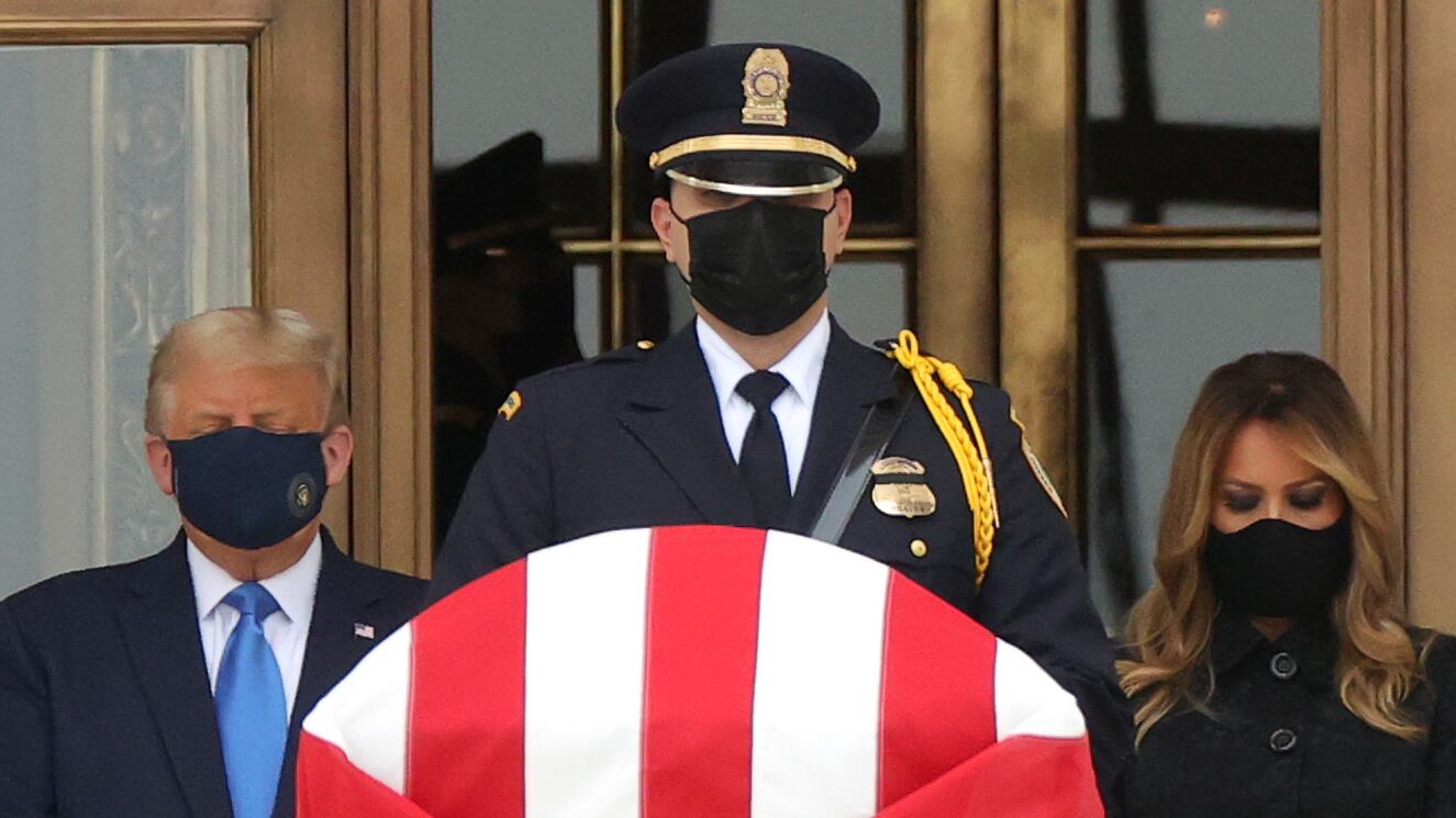 2020-09-24T140059Z_1305111271_RC225J9SSO8G_RTRMADP_3_USA-COURT-GINSBURG_sjoq1a