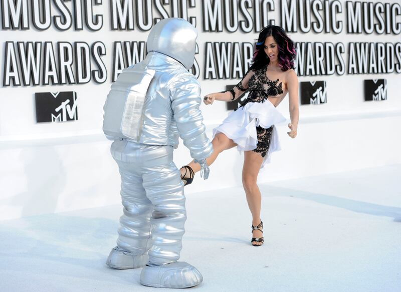 galleries/2010/09/13/best-of-the-mtv-vmas/mtv-vma-9_kdfcqo