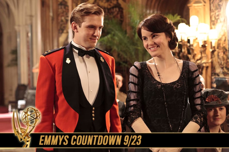 articles/2012/09/11/downton-abbey-julian-fellowes-and-the-cast-on-season-2-emmy-nominations/downton-abbey-emmys-series-1-lacob-tease_ce78q2