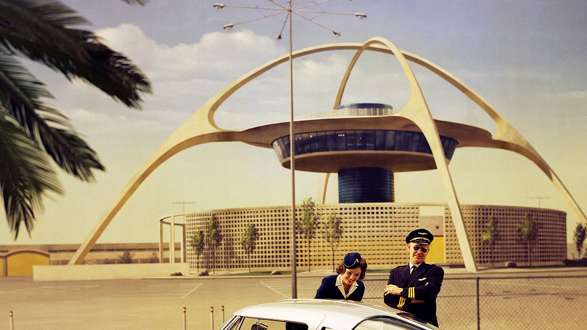 galleries/2011/10/30/chevy-celebrates-100-years-of-style-and-innovation-photos/chevrolet-history-box_fyg3hp