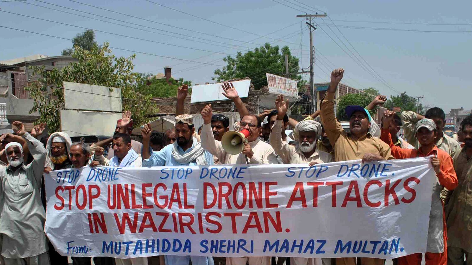 articles/2013/05/30/pakistan-s-drone-dilemma/130530-pakistan-drones-jahanzeb-tease_mzvmtu