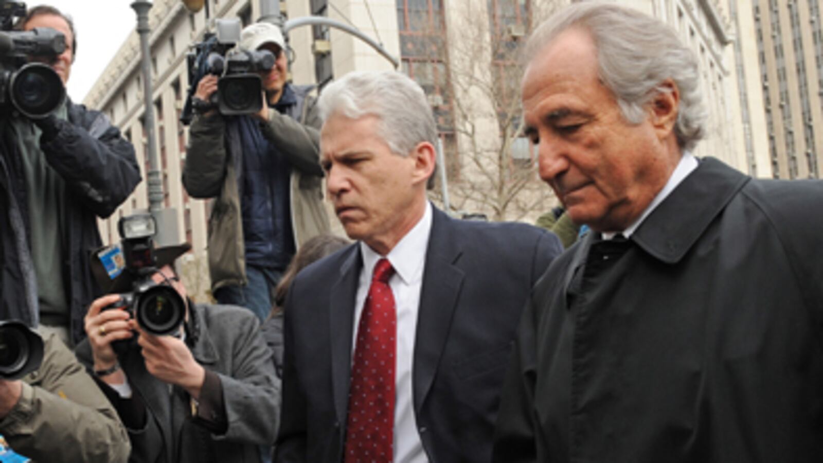 cheats/2009/03/11/madoff-to-plead-guilty/bernard-madoff_peer3d