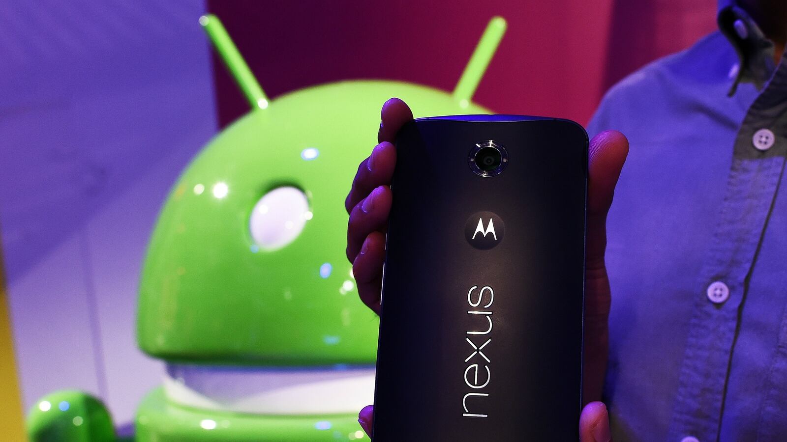 cheats/2015/04/22/google-unveils-new-wireless-service/150422-google-cheat_jx8zda