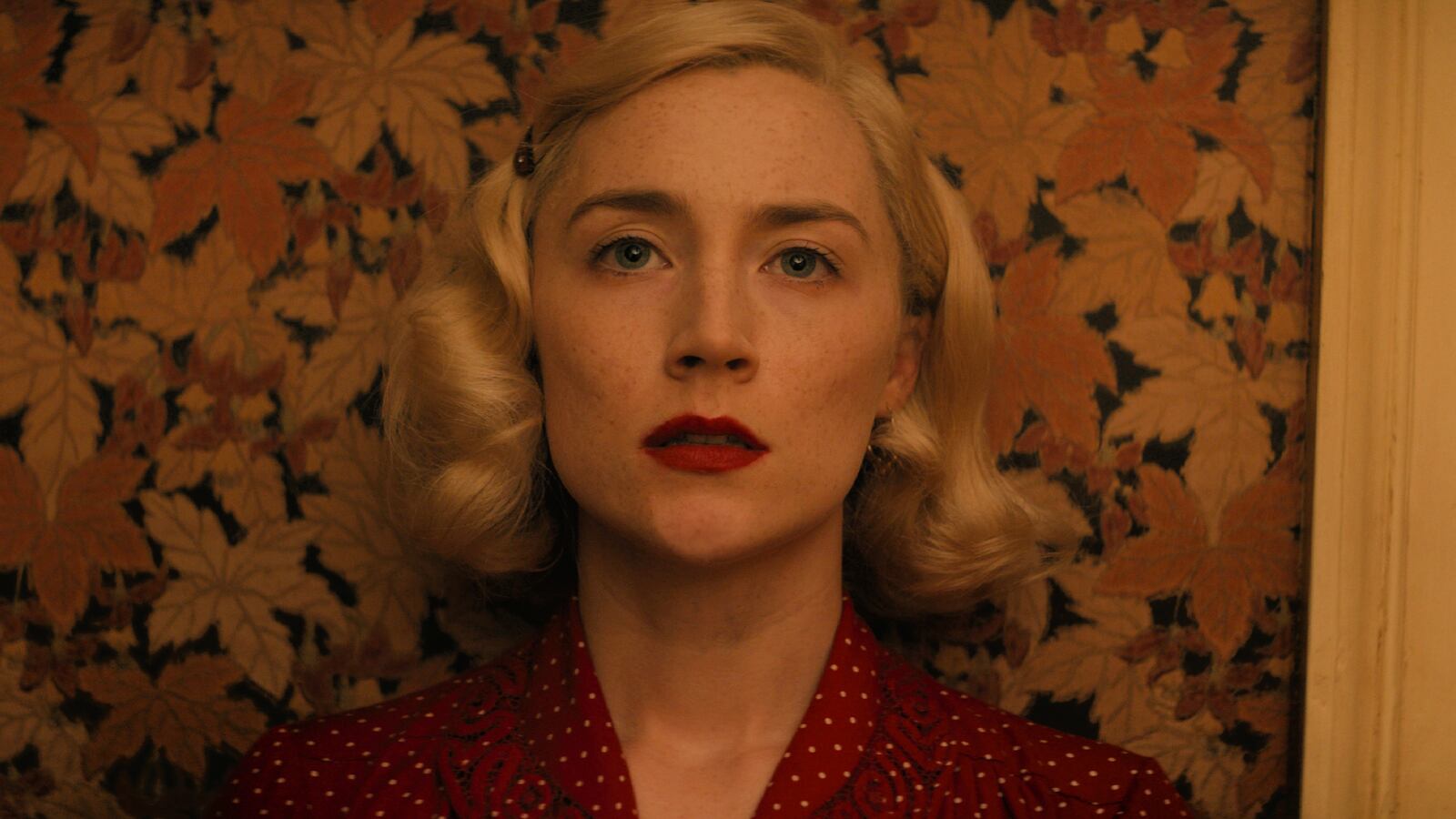 Saorise Ronan in Blitz