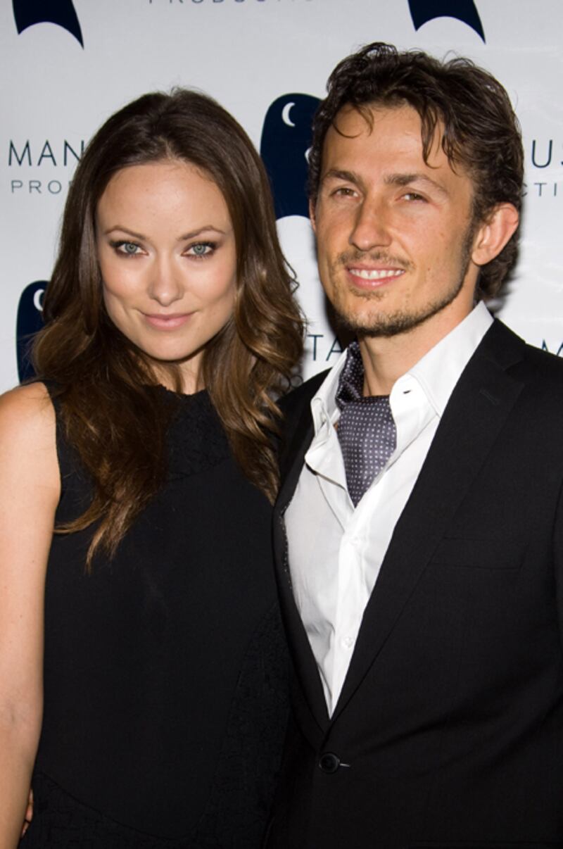 galleries/2012/07/22/alexa-vega-kevin-jonas-more-too-young-to-marry-photos/gal-married-young-4_gms4oo