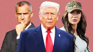 Donald Trump, Kristi Noem, Corey Lewandoski, Corey Lewandowski