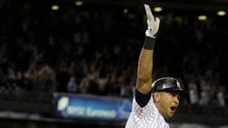 cheats/2009/08/10/yankees-sweep-red-sox/yankees-win-alex-rodriguez_mz9dif