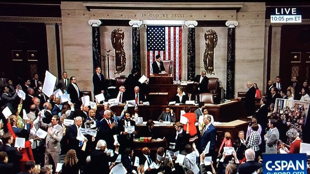 articles/2016/06/23/house-in-chaos-as-democrats-press-gun-fight-republicans-try-to-gain-control/160622-desiderio-corse-sit-in-embed_tm5xlo