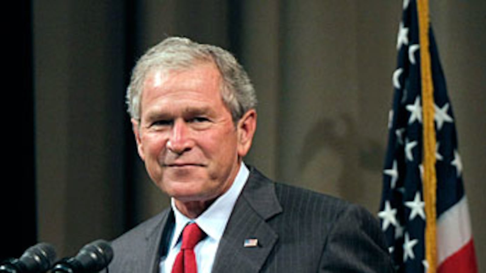 cheats/2011/05/17/bushesrsquo-yale-frat-suspended/george-w-bush-book-details_onbkco