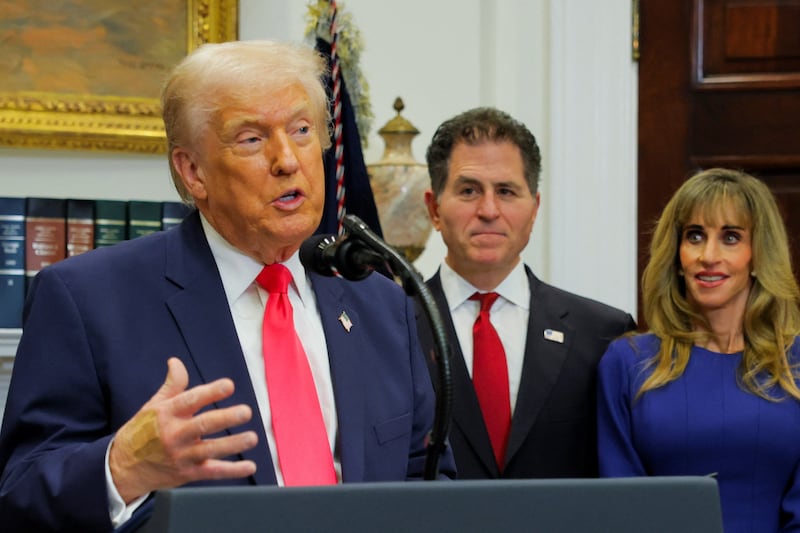 Donald Trump and Dell CEO