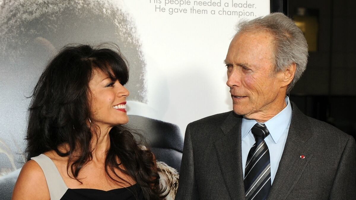 articles/2013/09/11/clint-eastwood-s-wife-files-for-separation-kristen-stewart-charges-500k-for-appearance/clint_ihx0mg