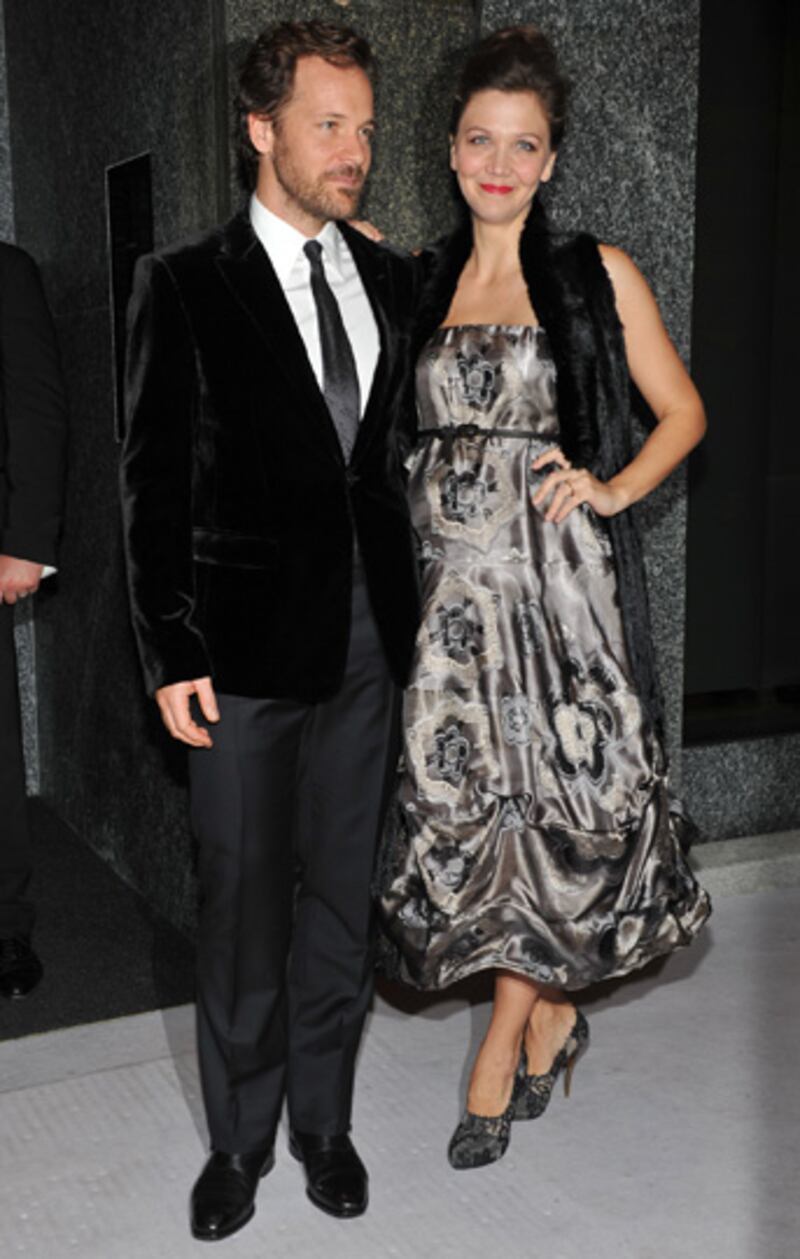 galleries/2011/11/12/armani-hotel-milano-opening-jessica-alba-more-stars-photos/armani-hotel-milan-gyllenhaal_lklcgf