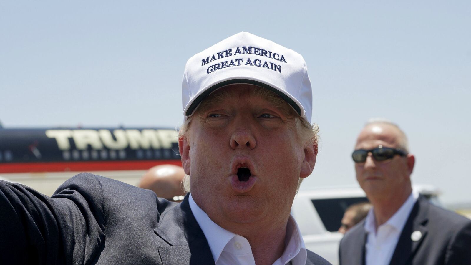 cheats/2015/07/25/veterans-for-trump-weren-t-consulted/150725-trump-cheat_maammo