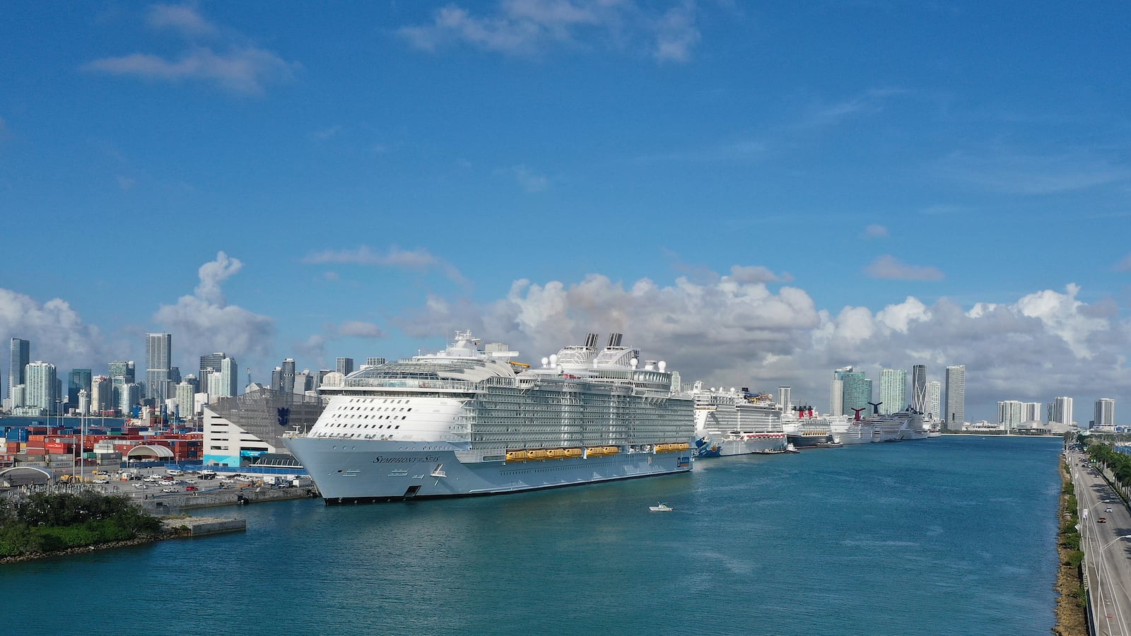 GettyImages-1212375031_1_r3hes2