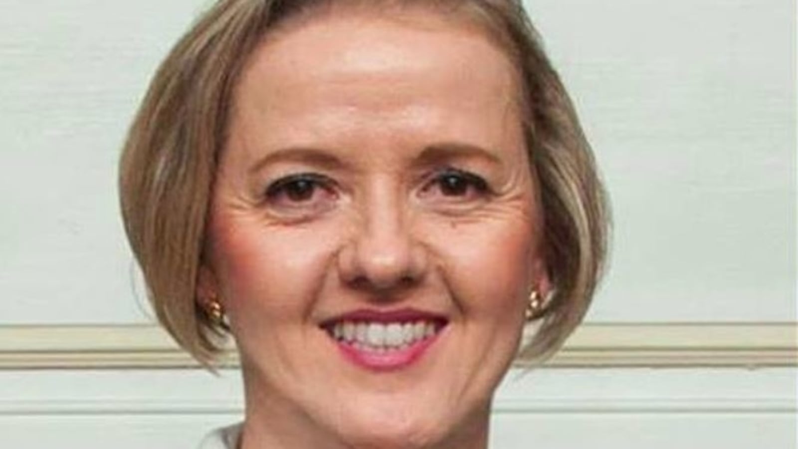 Frances-Cogelja_telaxn