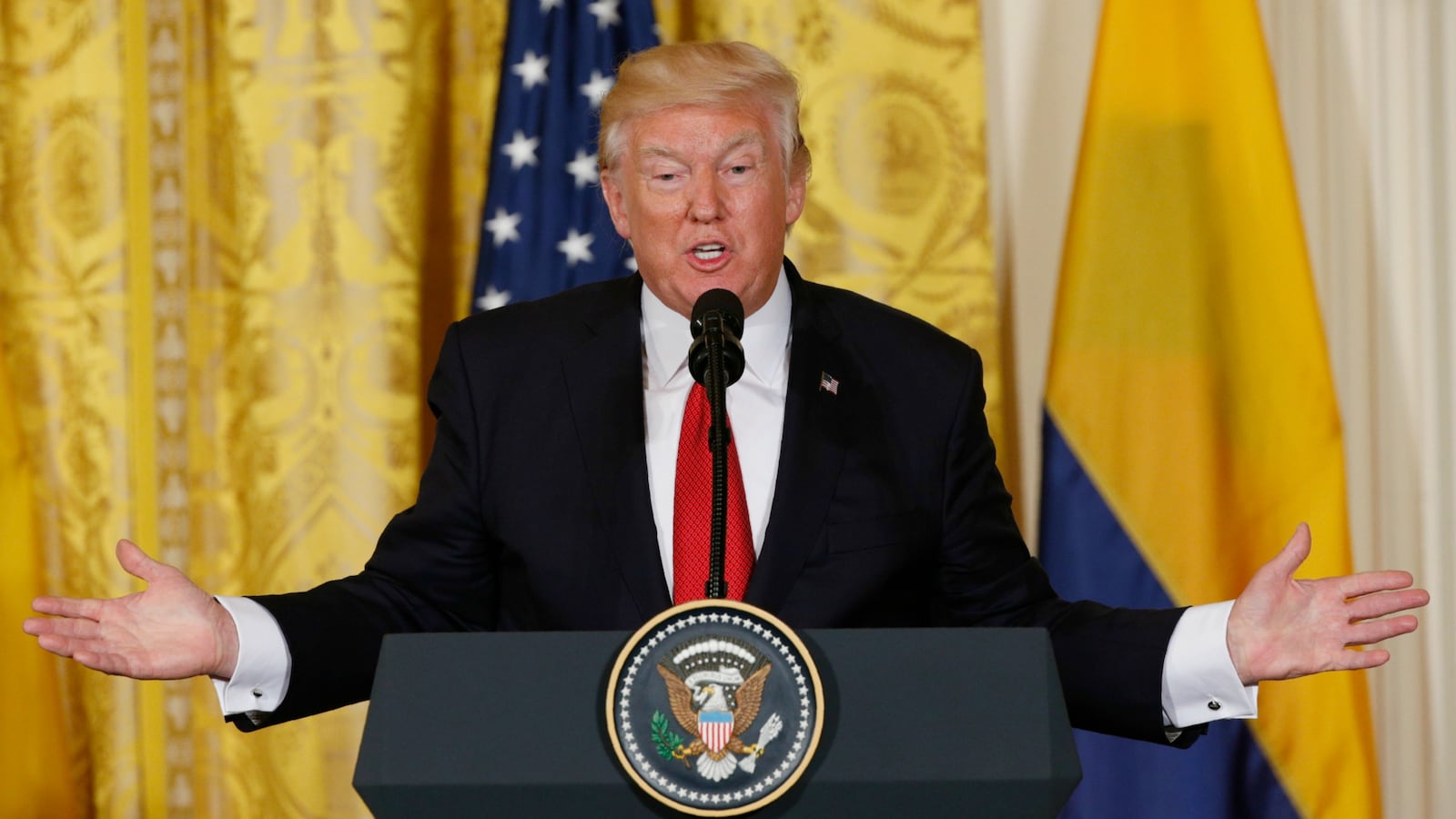 170524-trump-Kevin-Lamarque_1_ps7jmm