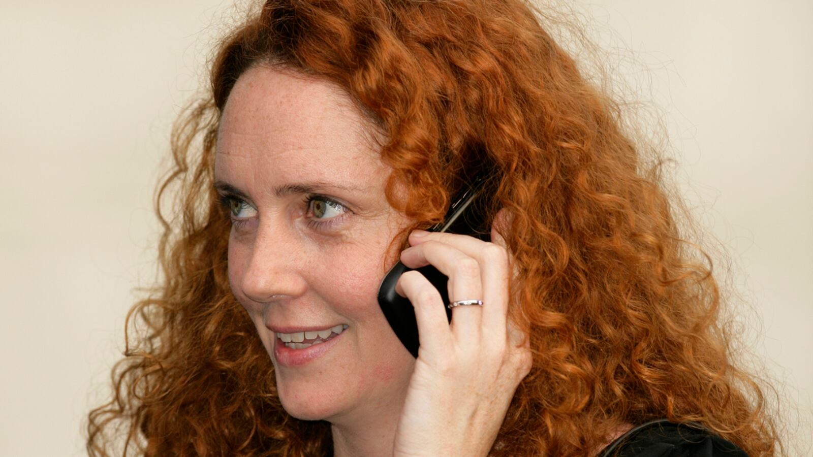 articles/2011/07/28/rebekah-brooks-did-she-hack-sara-payne-s-phones/rebekah-brooks-scandal-blows-up_ma3mym