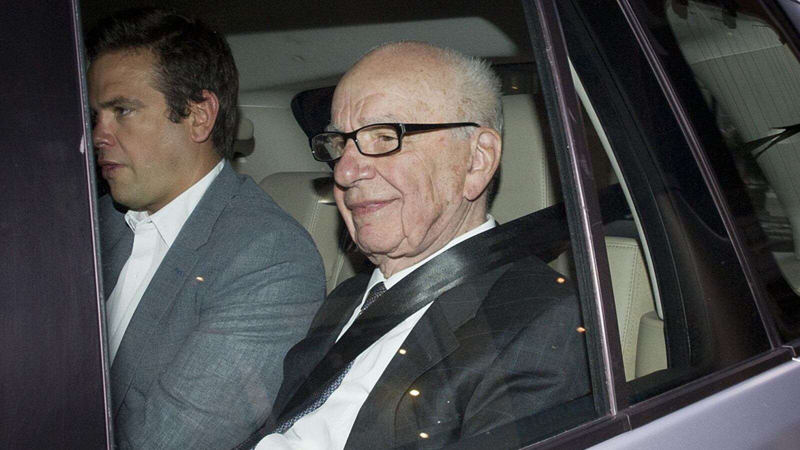 articles/2011/07/14/fbi-pursuing-potential-criminal-probe-of-news-corp-over-hacking-allegation-scandal/murdoch-fbi-case-conant_tlfkys