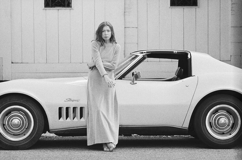 galleries/2015/03/15/joan-didion/150311-joan-didion1_agis85