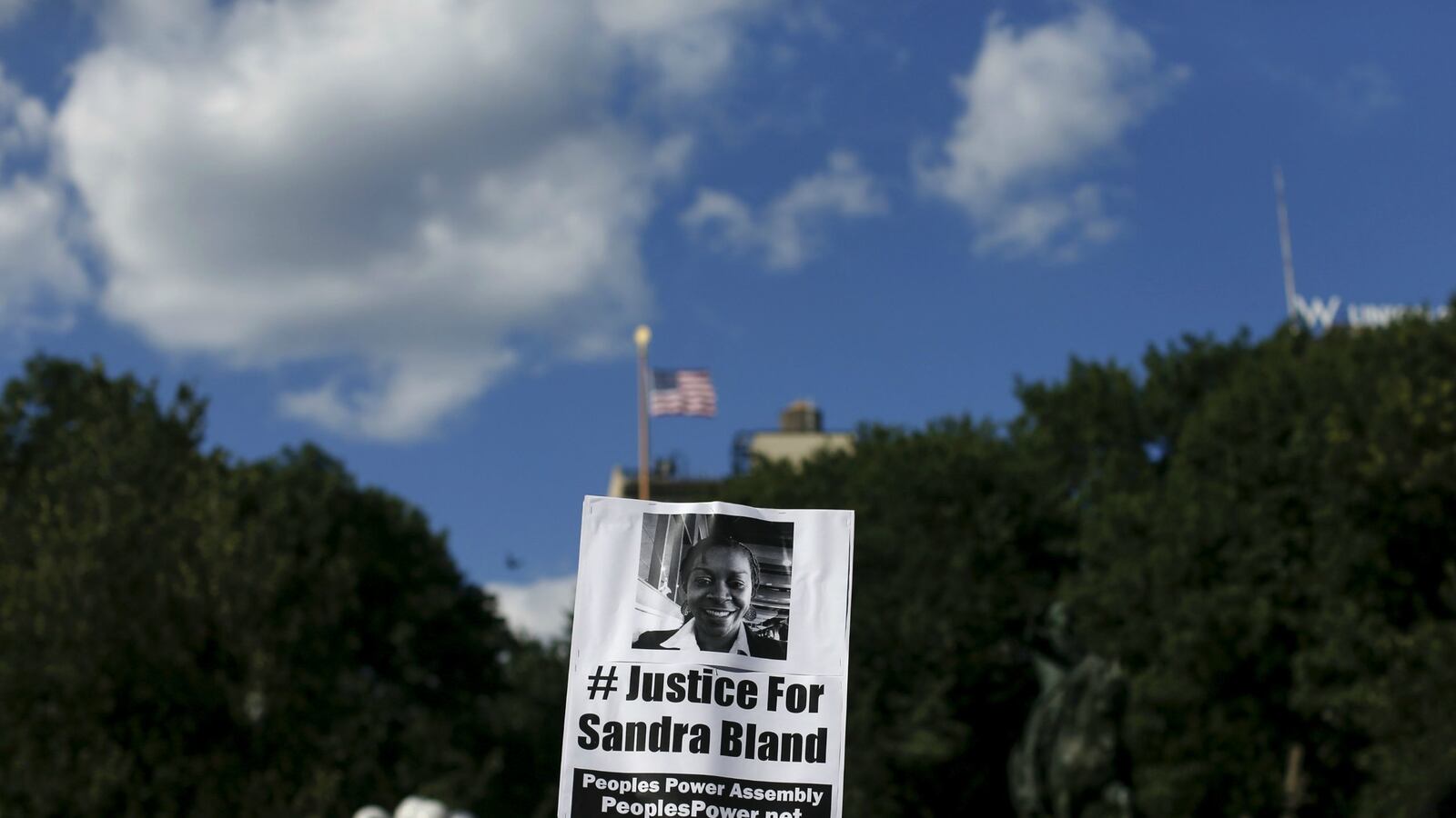 cheats/2015/07/23/voicemail-says-bland-at-loss-for-words/150723-sandra-bland-cheat_ryiixx