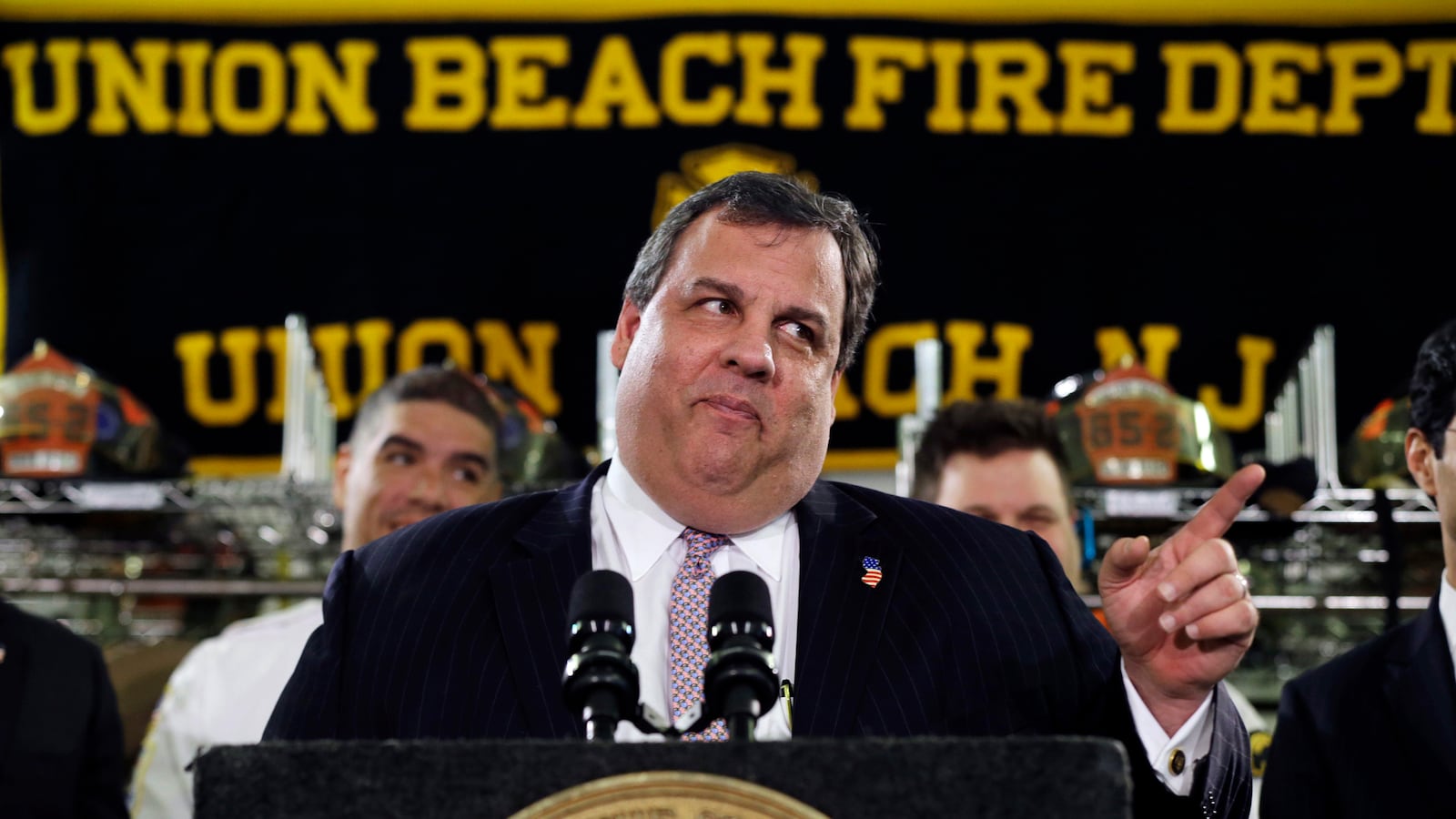 articles/2013/02/28/why-the-gop-doesn-t-love-chris-christie/130227-Freedlander-Christie-tease_yijaev