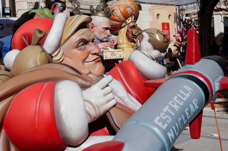 Donald Trump Fallas float ninot Valencia Spain