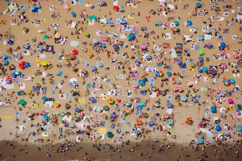 galleries/2009/05/22/stunning-beach-photography/beach---vincent-laforet_cfqcbr