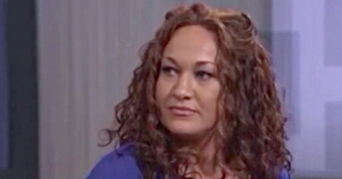 Rachel Dolezal Finally Admits She Was Born White, Gets Ovation