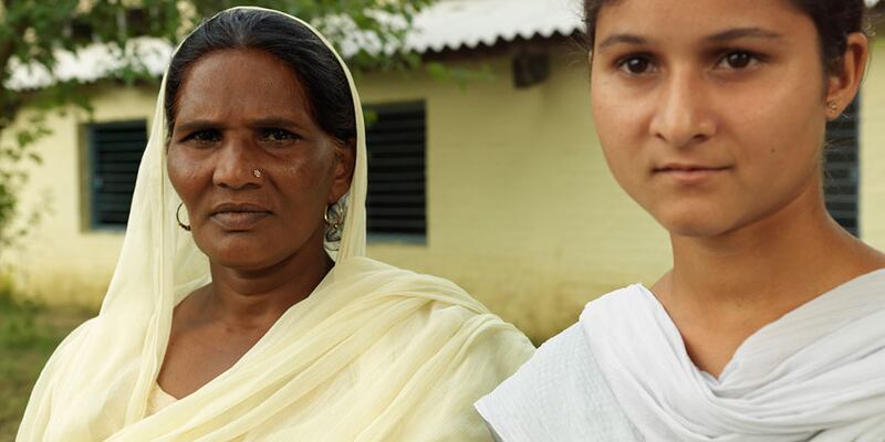 galleries/2010/06/26/the-shocking-indignities-widows-face/donnelly-widows-9_ziwedl