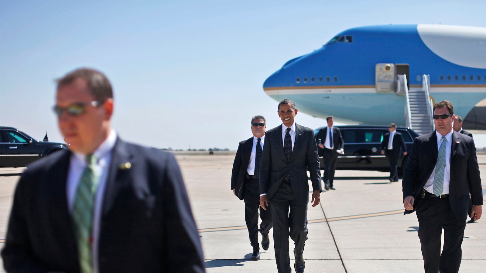 cheats/2012/04/28/secret-service-gets-new-guidelines/secret-security-guidelines-cheat_xelkyk