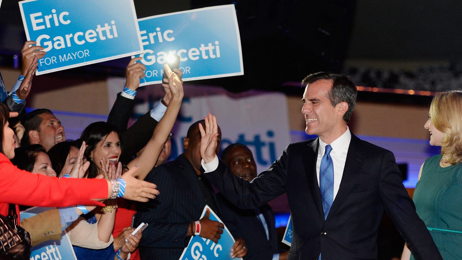 cheats/2013/05/22/garcetti-wins-l-a-mayor-s-race/130522-garcetti-mayor-cheat_ghgaze