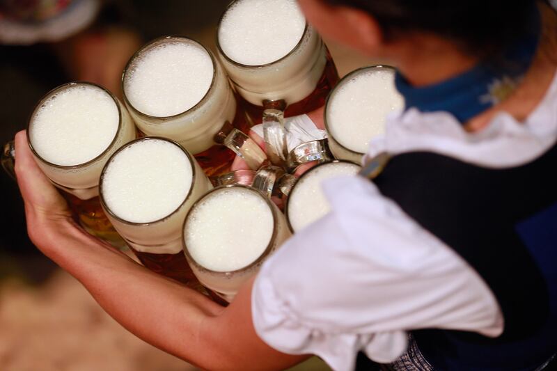 galleries/2012/09/28/fall-s-least-caloric-beers-photos/least-caloric-beers-tease_vzxkiw