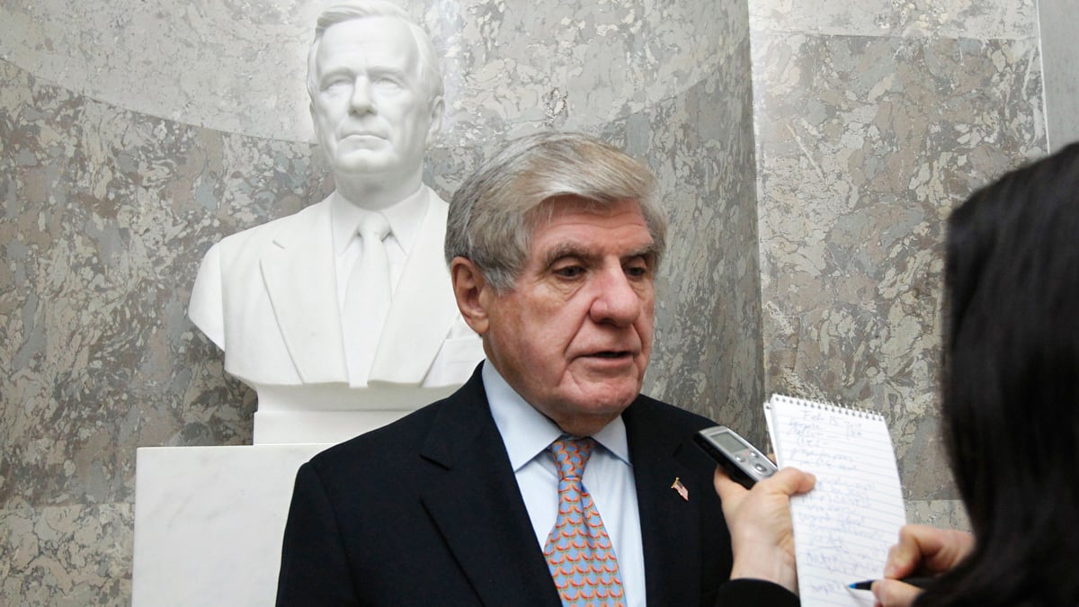 cheats/2011/12/27/nebraska-sen-ben-nelson-to-retire/senator-ben-nelson-retiring-cheat_lfzkr6