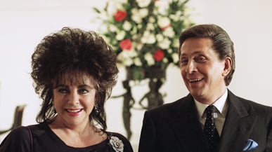 articles/2011/03/23/elizabeth-taylor-interview-about-her-aids-advocacy-plus-stars-remember/sessums-taylor_168695_brl3x6