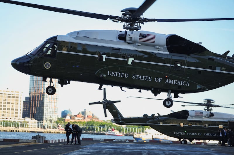 Marine One landing in Manhattan