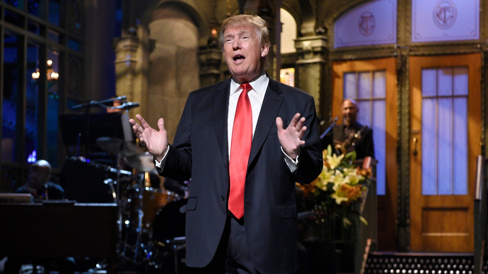 Donald Trump hosting SNL in 2015
