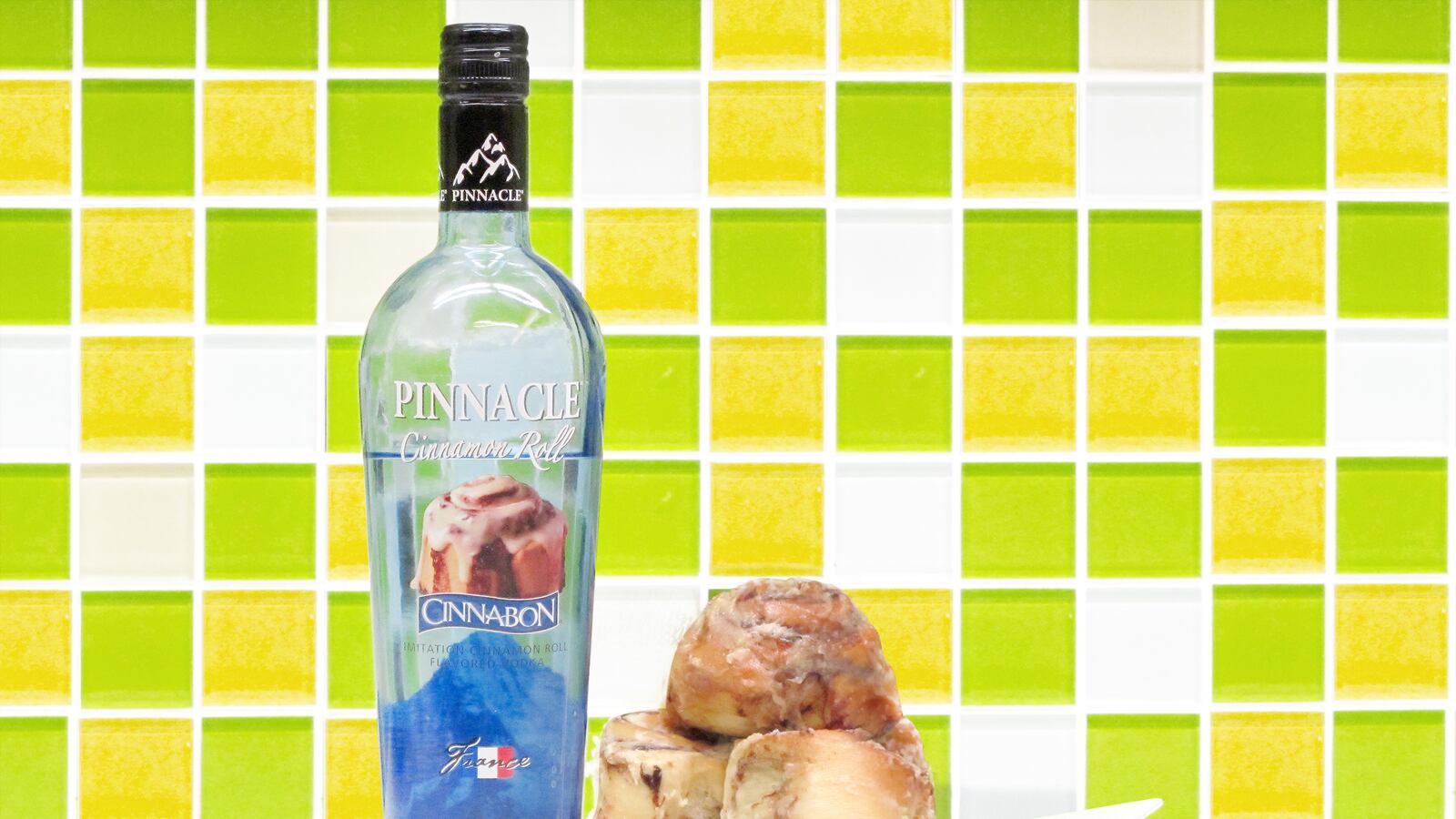 articles/2013/11/22/the-appeal-of-cinnabon-vodka-and-the-rise-of-flavored-vodkas/131121_pinnacle_vodka_muh6gw