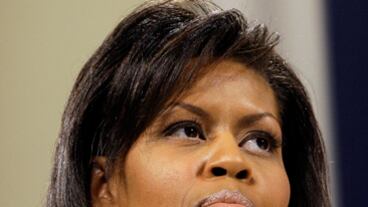 cheats/2009/01/25/michelle-unhappy-with-sasha-malia-dolls/michelle-obama-1_luqp5g