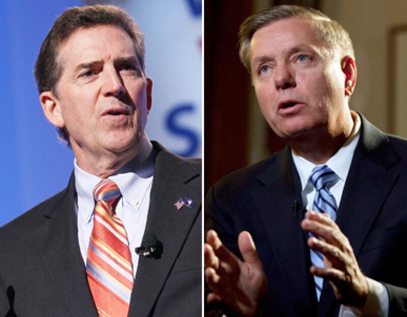 articles/2010/09/21/lindsey-graham-and-jim-demint-the-gops-civil-war/jacosc-gop_128439_s5vngm