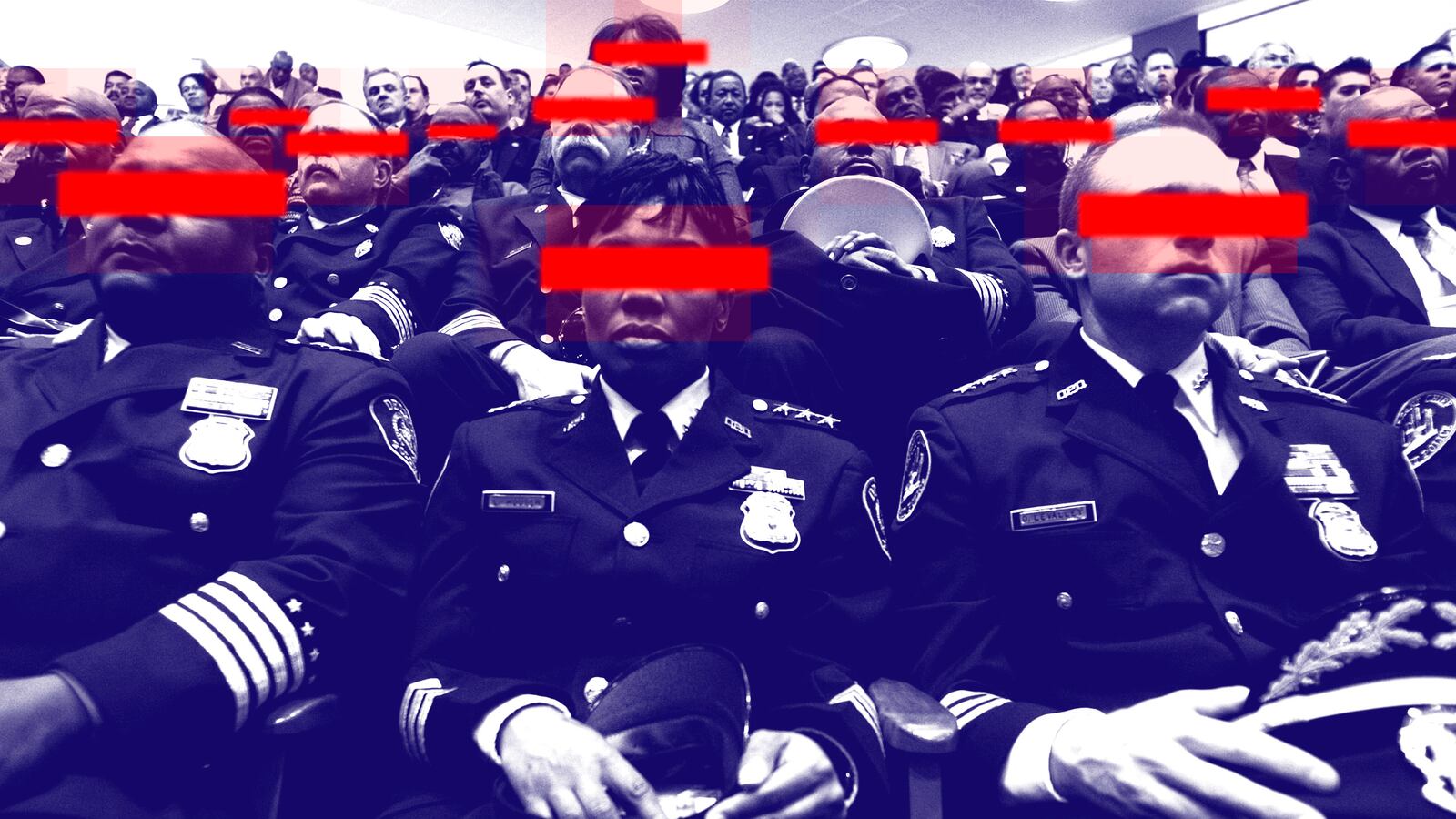 articles/2014/10/23/small-town-keeps-cops-secret-from-isis/141022-schecter-michigan-police-tease_l8aeuc