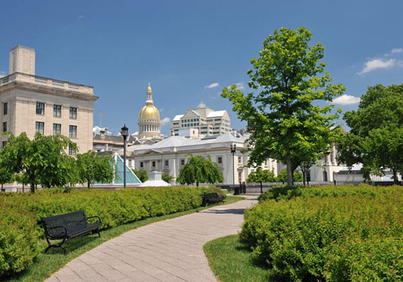 galleries/2010/08/12/20-best-cities-to-find-jobs/cities-college-grads---trenton_x4ou2x