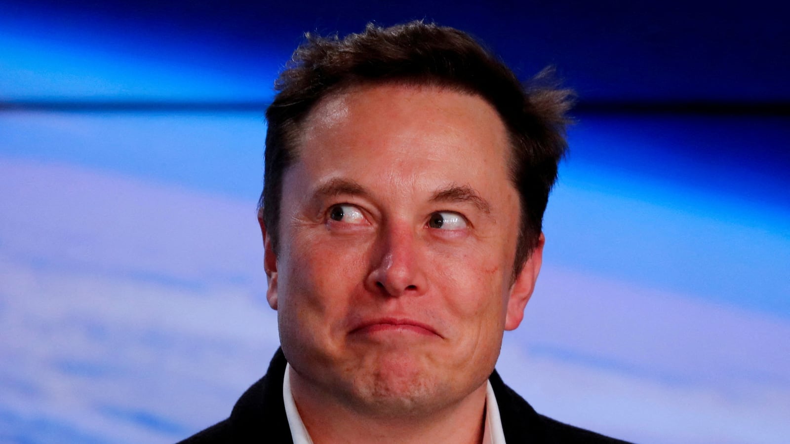 2022-04-05T124700Z_1953872473_RC20HT92RUJ9_RTRMADP_3_MUSK-TWITTER-BOARD_yryoz9