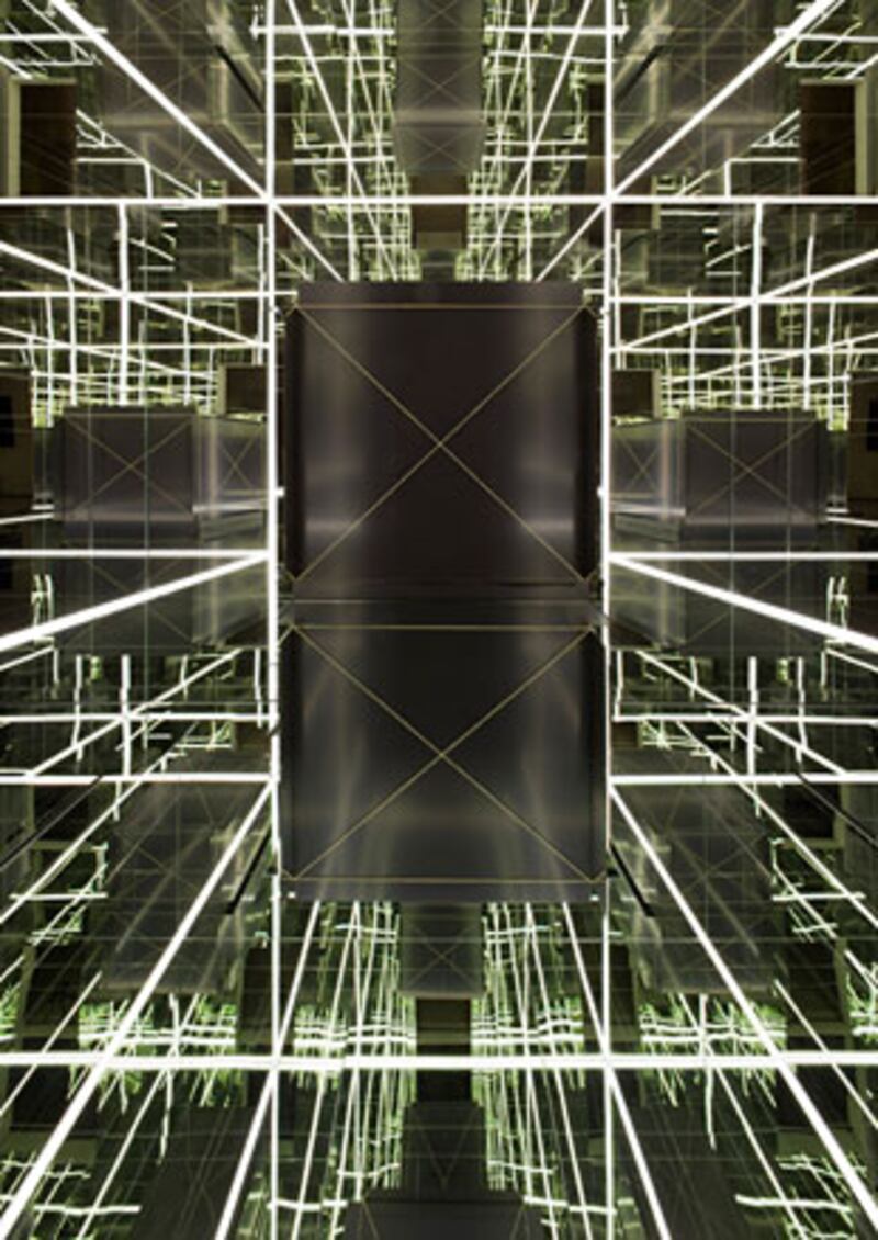 galleries/2009/12/09/the-new-italian-renaissance-1968-2008/italiitalian-art---michelangelo-pistoletto-1_sk8fub