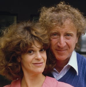 11/09/1984. CLOSE-UP GENE WILDER ET GILDA RADNER AU FESTIVAL DE DEAUVILLE. (Photo by Micheline PELLETIER/Gamma-Rapho via Getty Images)