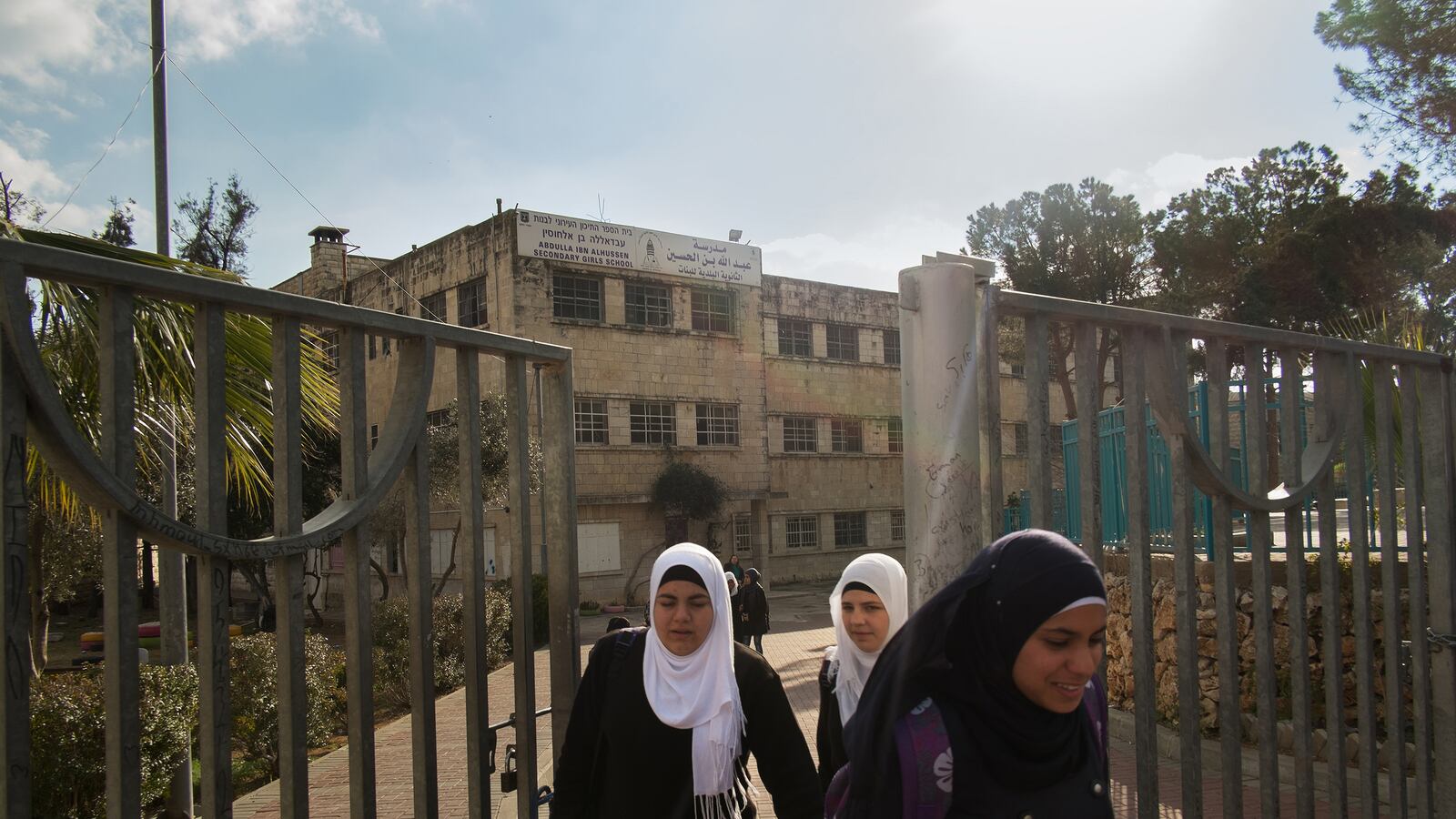 articles/2014/03/15/israeli-schooling-for-palestinian-kids/140315-east-jerusalem-school-_tease_xje1fj