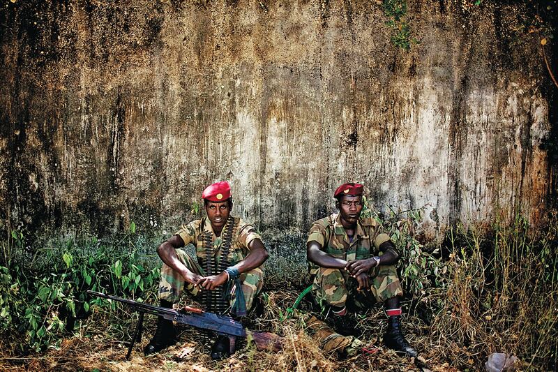galleries/2012/12/23/2012-in-review-the-year-in-photos/ethiopian-soldiers-in-somalia-intro_copy_byaxu7