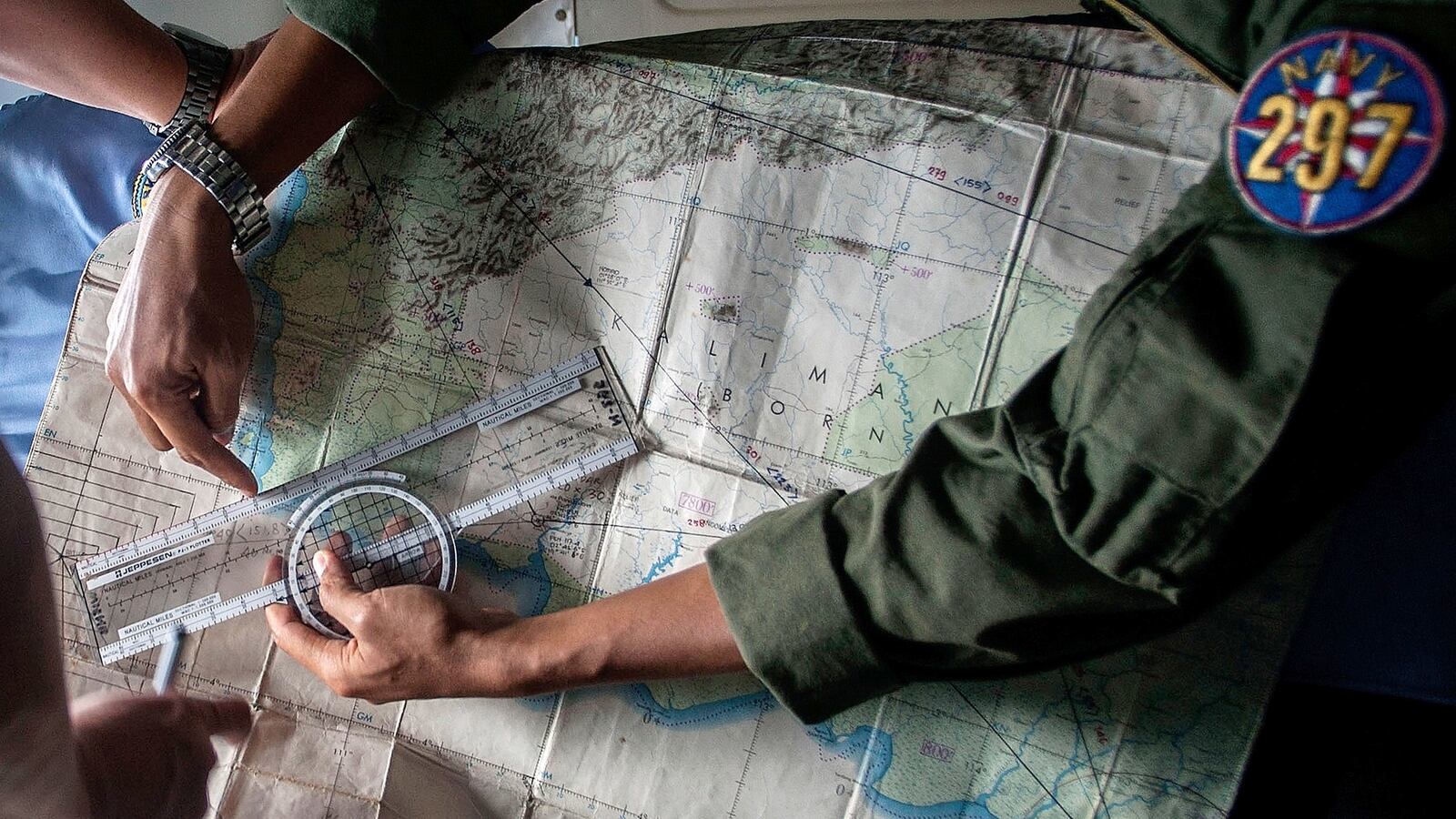 articles/2014/12/29/did-bad-weather-bring-down-airasia-8501/141229-irving-airasia-tease_swhkat