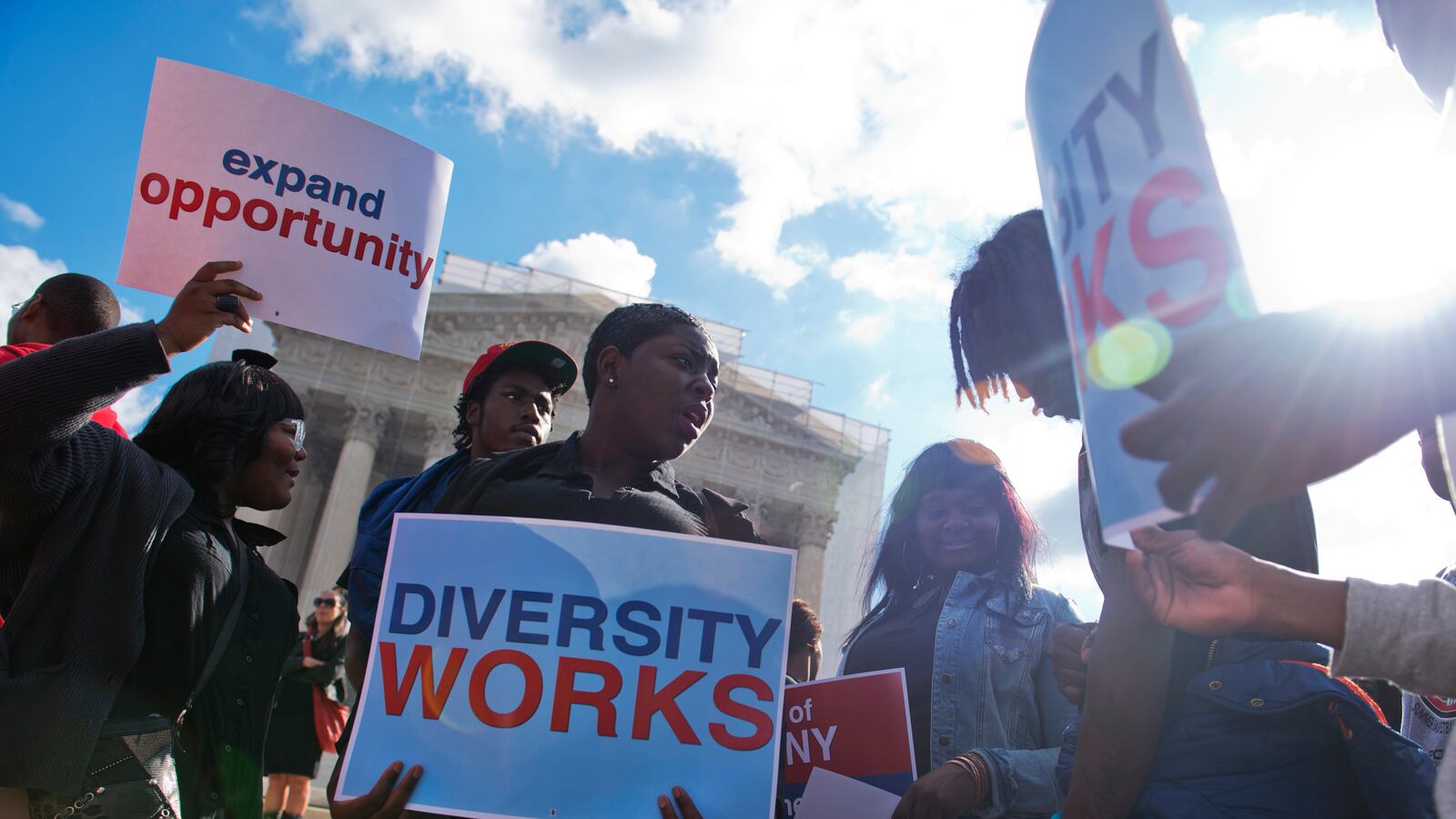 articles/2014/04/23/affirmative-action-isn-t-oppressive-but-the-roberts-court-wants-to-end-it-anyway/140422-sacks-aa-tease_jthh81