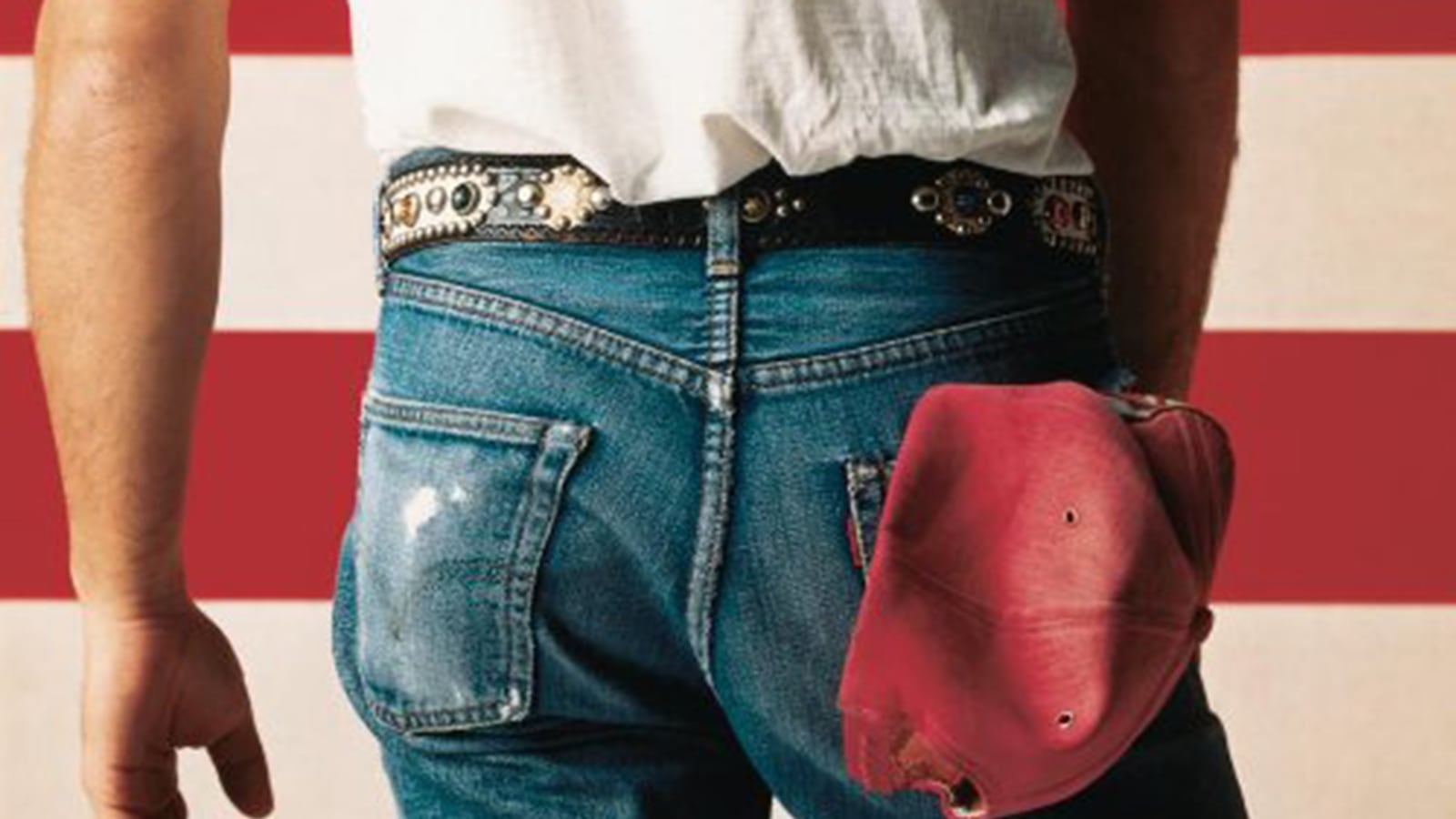 articles/2014/11/06/are-politicians-too-dumb-to-understand-the-lyrics-to-born-in-the-usa/141106-molloy-born-in-usa-tease_ixnisn