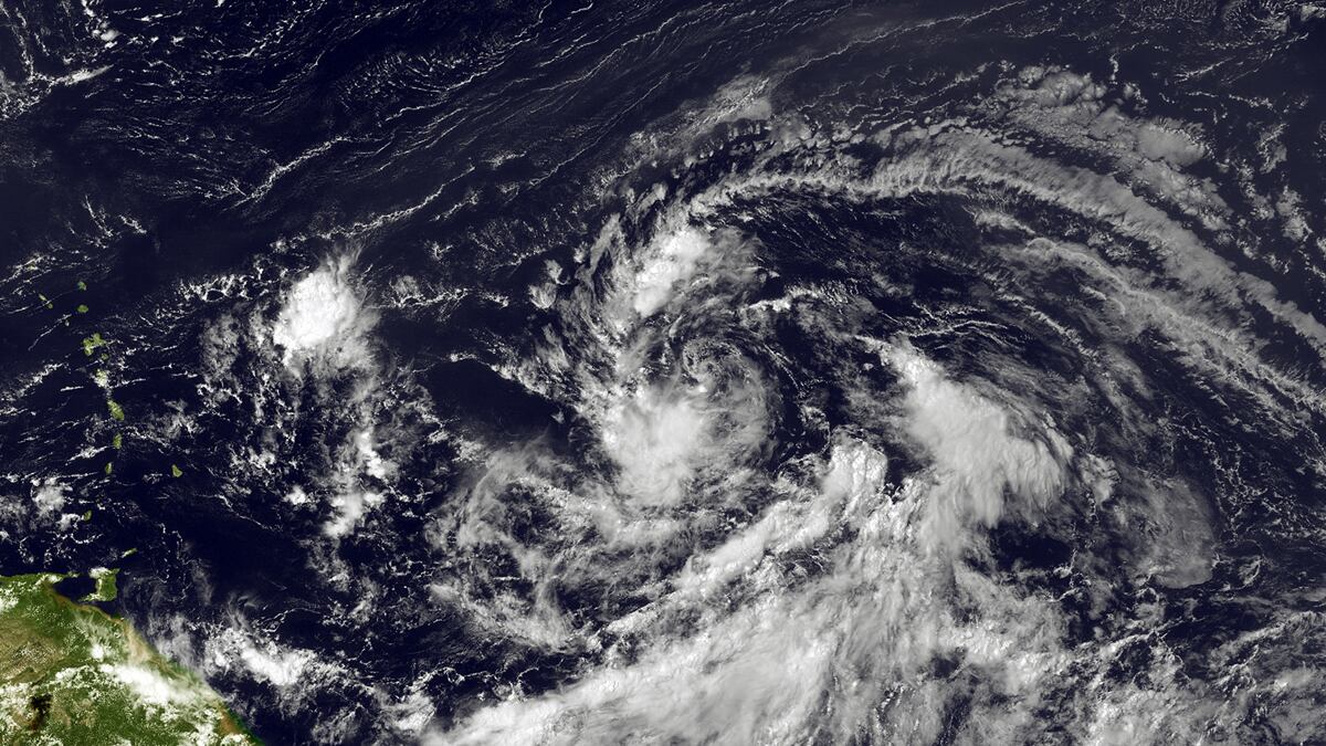 cheats/2012/08/22/storm-threatens-to-postpone-rnc/hurricane-gop-convention-cheat_oxbvb1